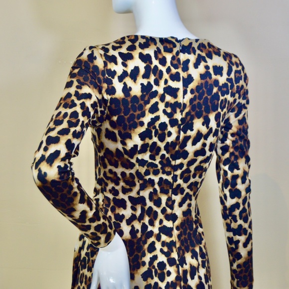 Leopard Print Mini Night Out Dress by Carmen Marc Valvo.Made in US - Picture 12 of 13